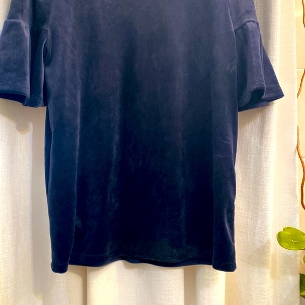 NWOT Women’s Loft Dark Blue Velvet Short Sleeve Top Size Small - Picture 4 of 6